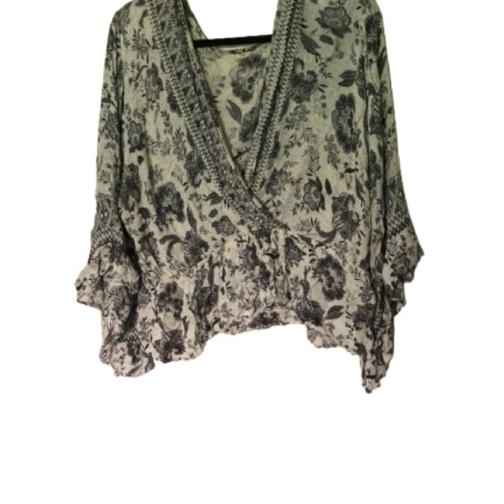 Floral Black and White Women's Top